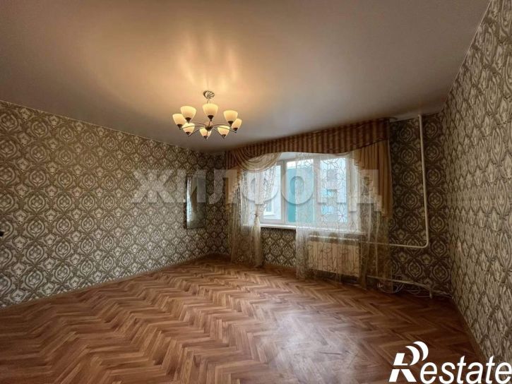 4-комн квартира Дружбы Народов проспект, д.46