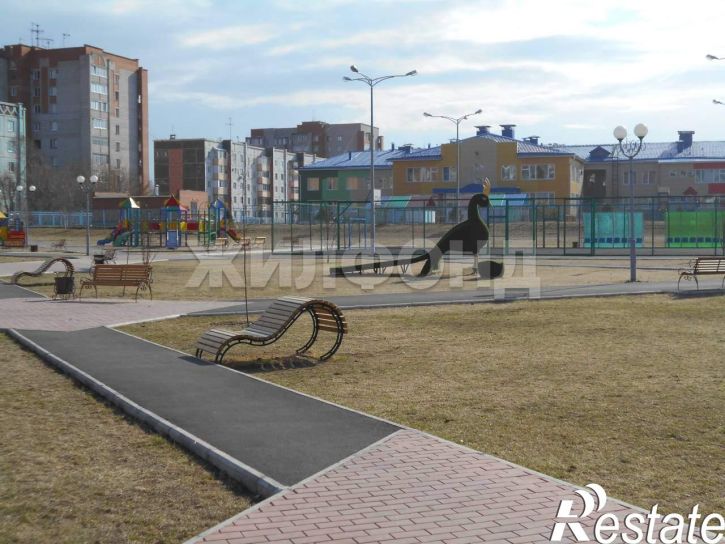 4-комн квартира Торосова ул., д.23