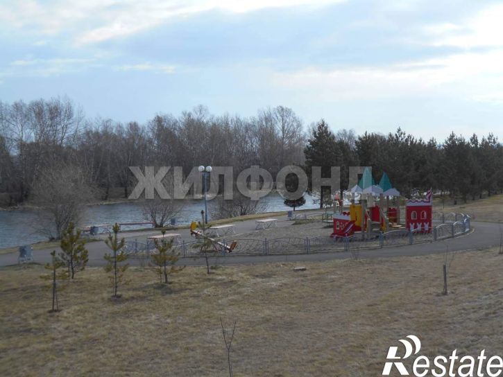 4-комн квартира Торосова ул., д.23