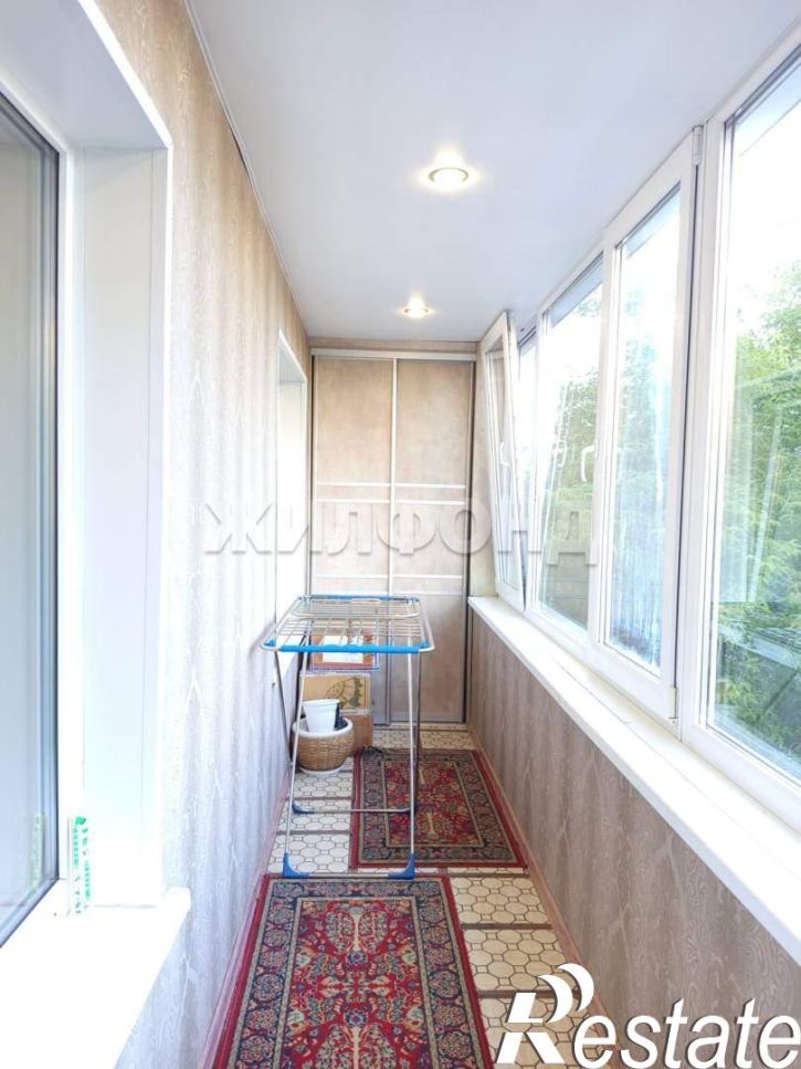 4-комн квартира Пирятинская ул., д.30