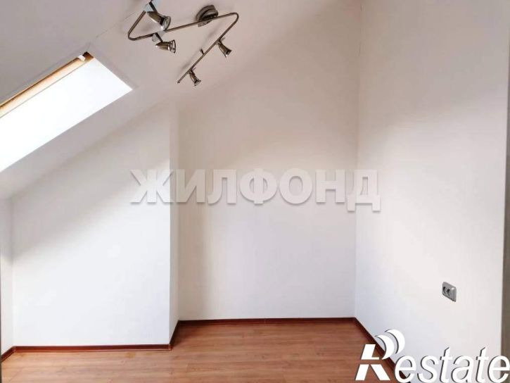 5-комн квартира Чехова ул., д.116