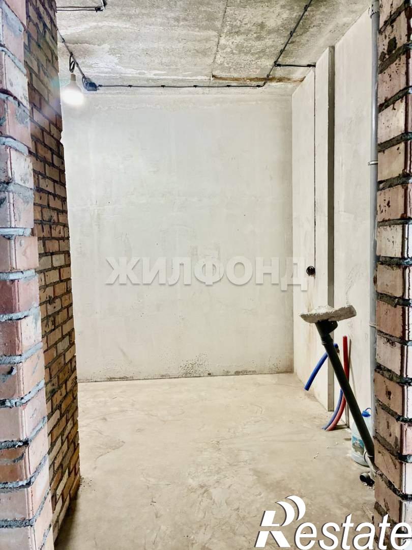 Купить студию за 18 000 000 рублей на Трудовая ул., д.84