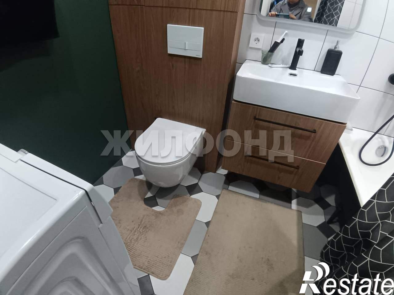 Купить квартиру за 4 700 000 рублей на Дружбы Народов проспект, д.52